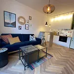 Apartamento Art Marina Nad Rzeka Z Bezplatnym Parkingiem Breslavia