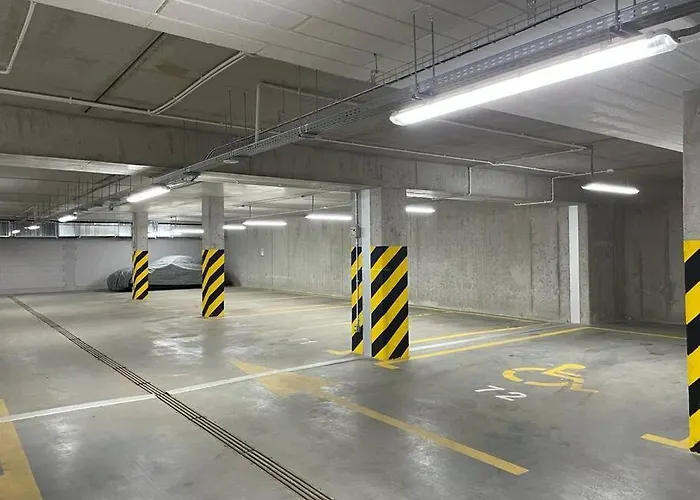 Art Marina Nad Rzeka Z Bezplatnym Parkingiem Apartmán
